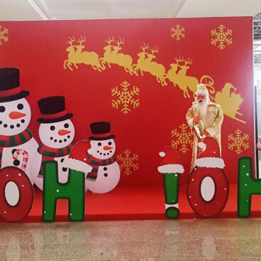 X-mas & New Year Airport Decor 2018
