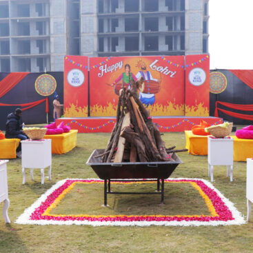 Lohri Decor