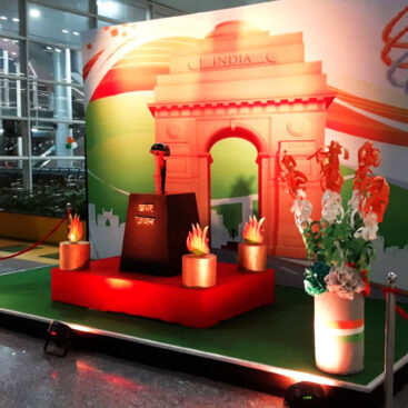 Airport Independence day